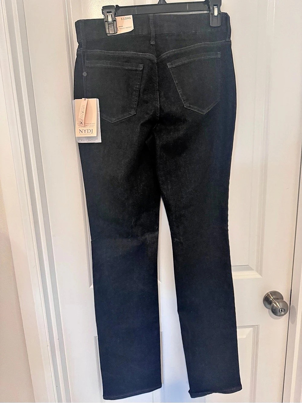 NYDJ Waist Match Marilyn Straight Jeans in Black Small - NWT